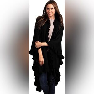 Covington Women’s Black Ruffled-Trim Knit Open-Front Poncho Cape Shawl. Size:OS
